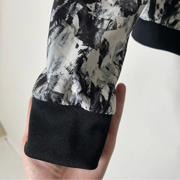 Nike Womens Bonded Woven Reversible Bomber Jacket Size Small - Picture 11 of 12